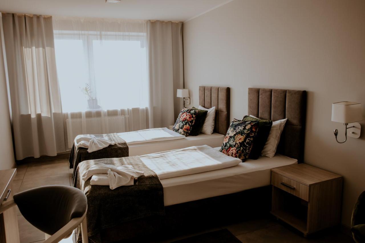 Hotel Greys Polonia Zasutowo Esterno foto