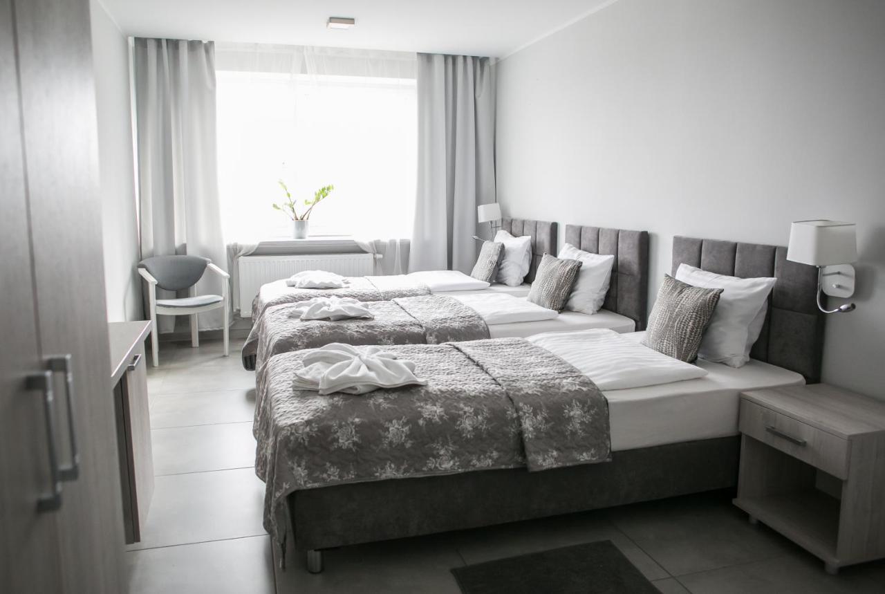 Hotel Greys Polonia Zasutowo Esterno foto